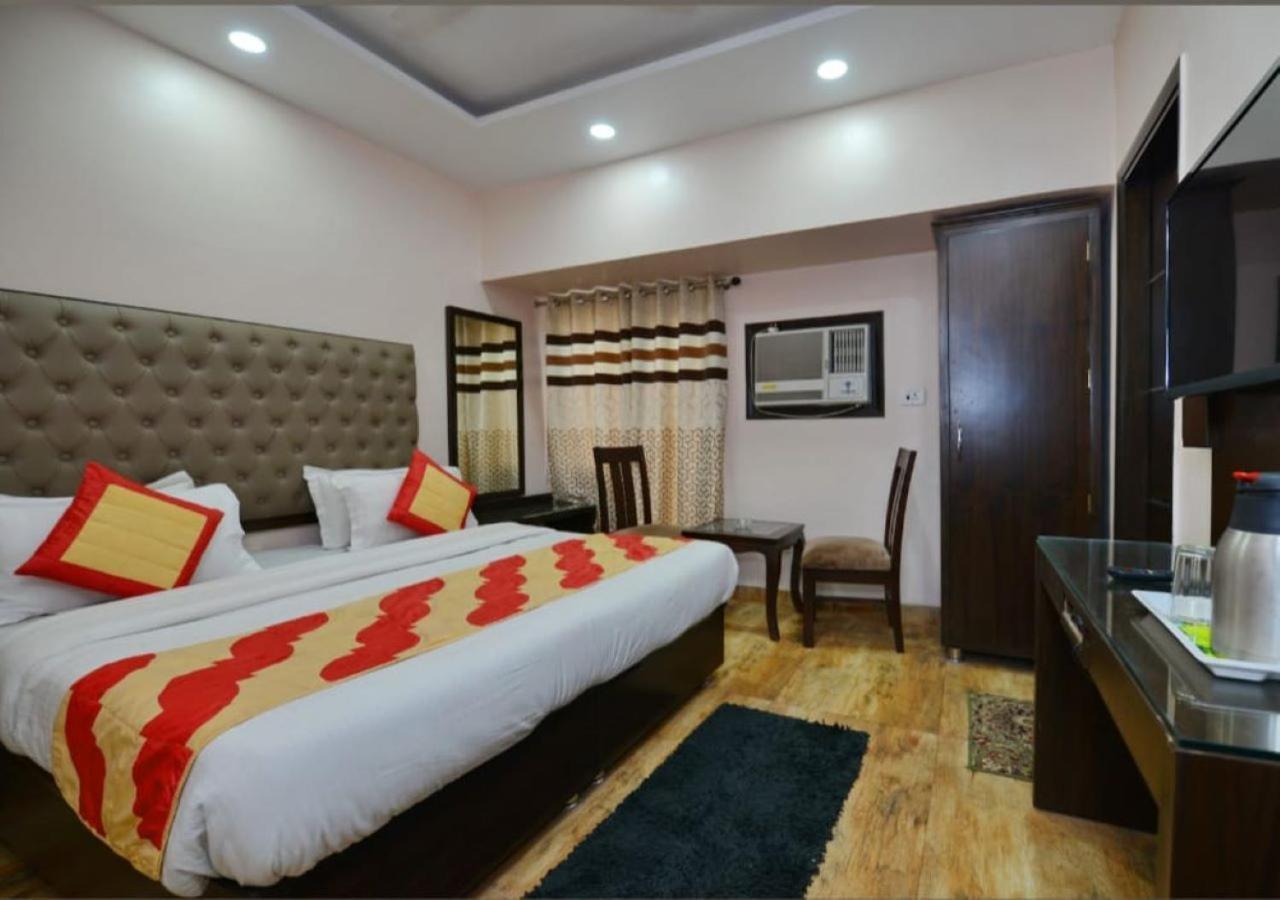 Hotel I Stay & Revels Near New Delhi Railway Station- By Ap Singh Hotels Exterior photo