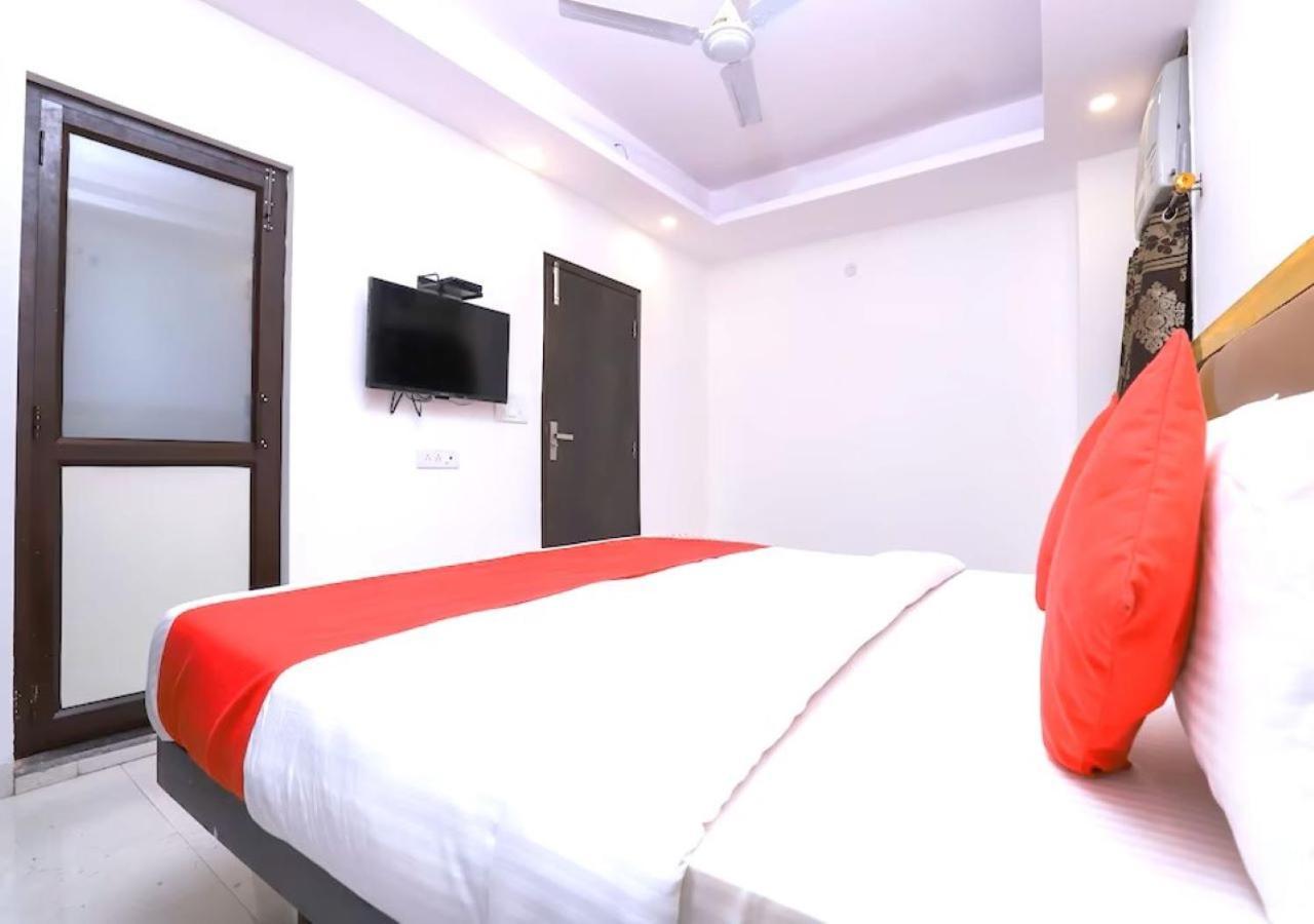 Hotel I Stay & Revels Near New Delhi Railway Station- By Ap Singh Hotels Exterior photo