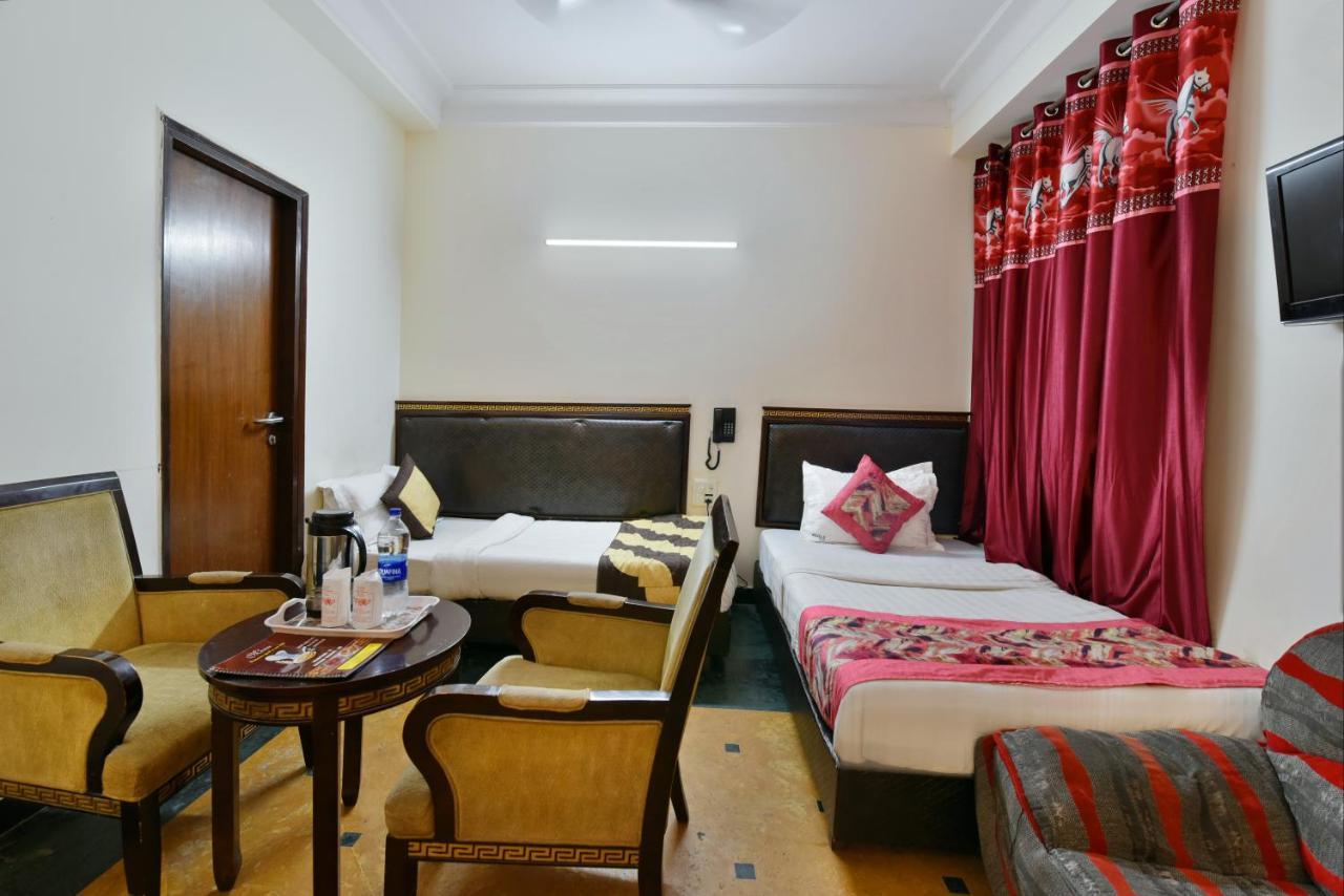 Hotel I Stay & Revels Near New Delhi Railway Station- By Ap Singh Hotels Exterior photo
