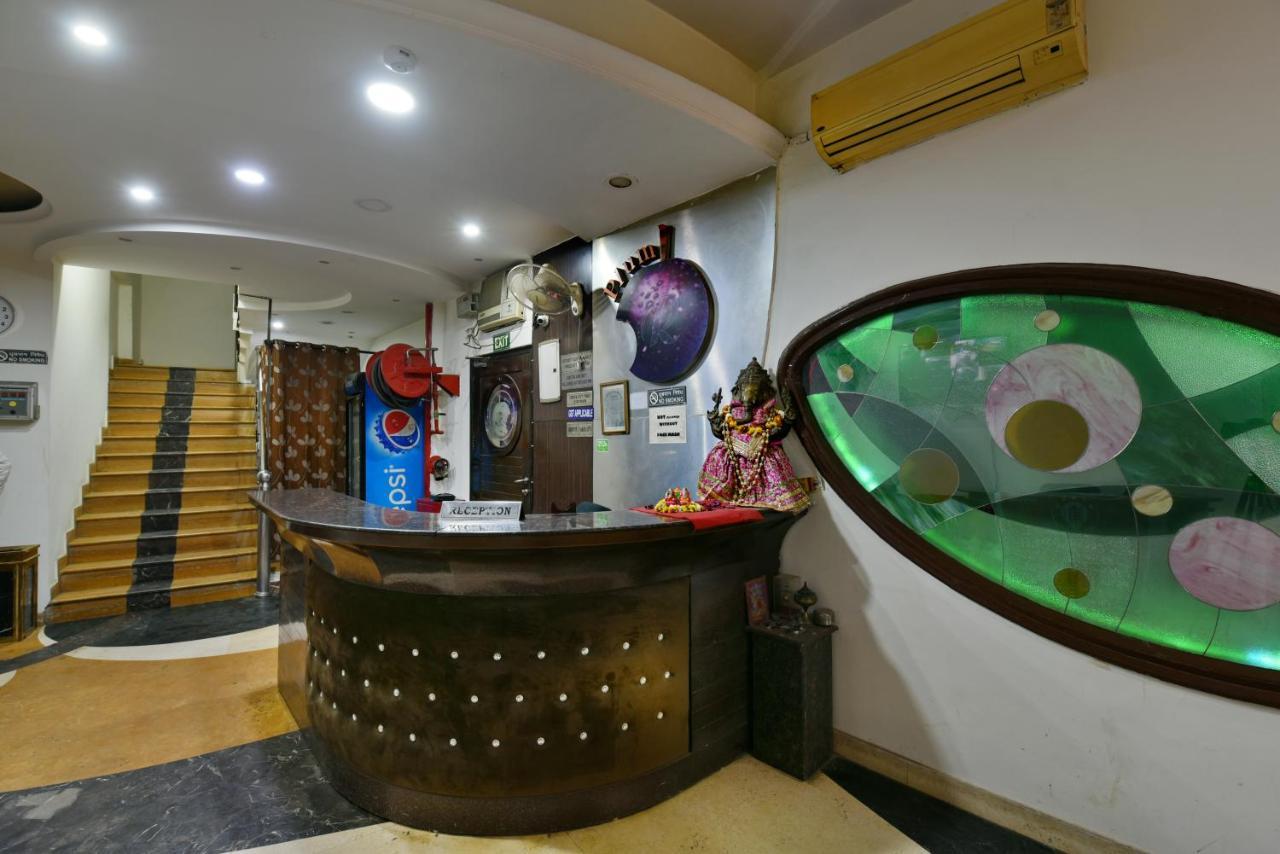 Hotel I Stay & Revels Near New Delhi Railway Station- By Ap Singh Hotels Exterior photo